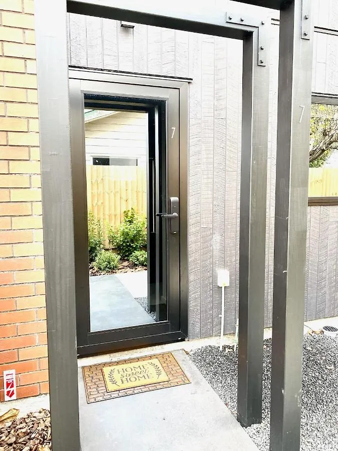 New Cozy Townhouse Near Chch Arena Διαμέρισμα Κράισττσερτς 0*,